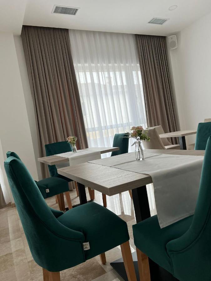 ביילה פליקס Majestic Boutique Hotel Adult Only מראה חיצוני תמונה